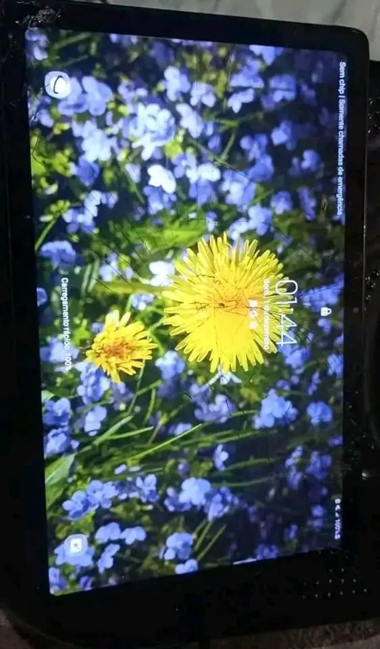 Tablet Samsung com Tela trincada