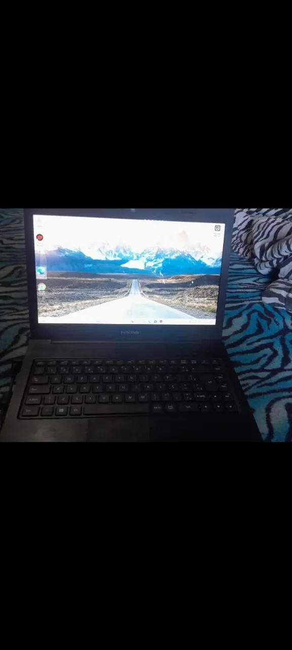 Notebook Positivo - Desempenho e Qualidade