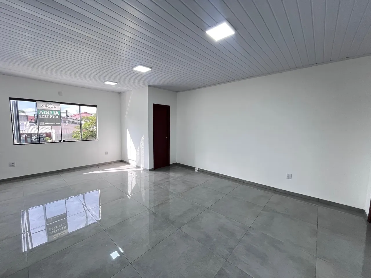 Sala comercial para locação na Av. Dr. Sezefredo ? Ponto nobre de Canoas!