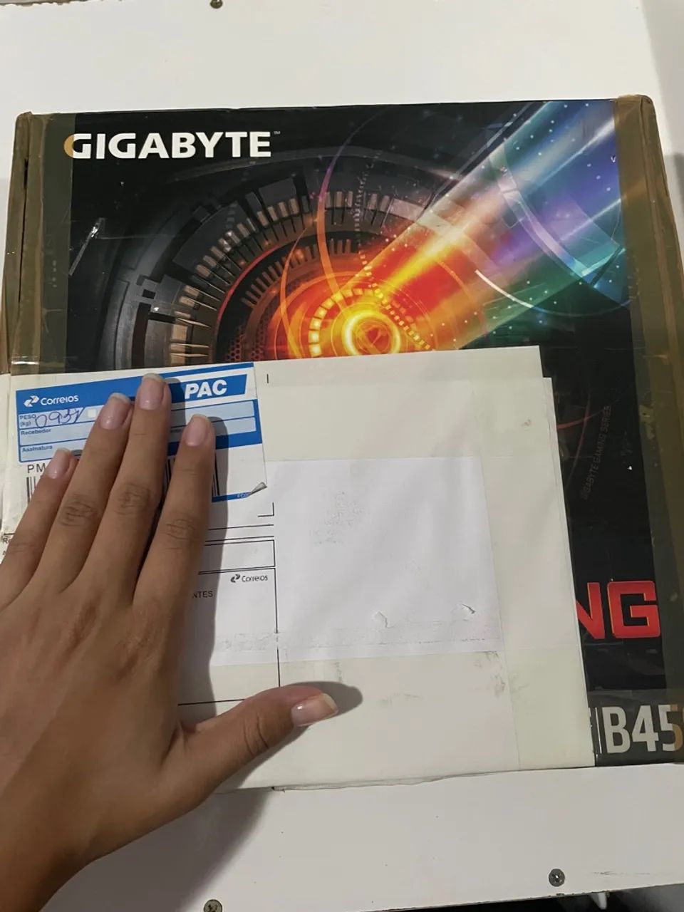 Placa-Mãe Gigabyte B450M Gaming - Foto 2