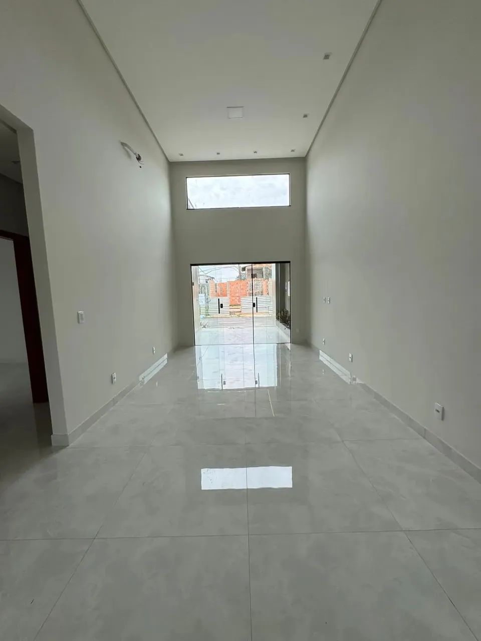 Vendo Casa Térrea Moderna no Condomínio Gran Paraíso - R$ 800.000 (aceita financiamento) - Foto 2