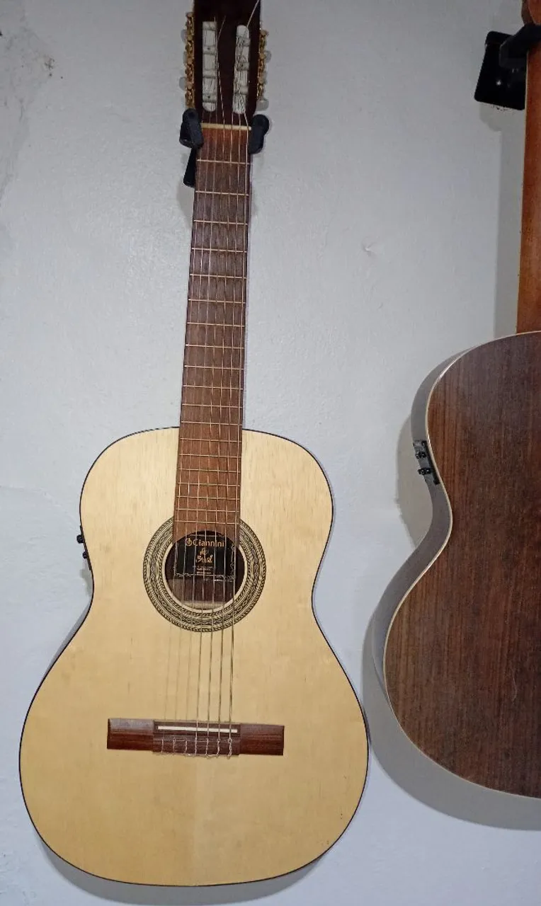 Violão 7 cordas Giannini Eletro-Acústico