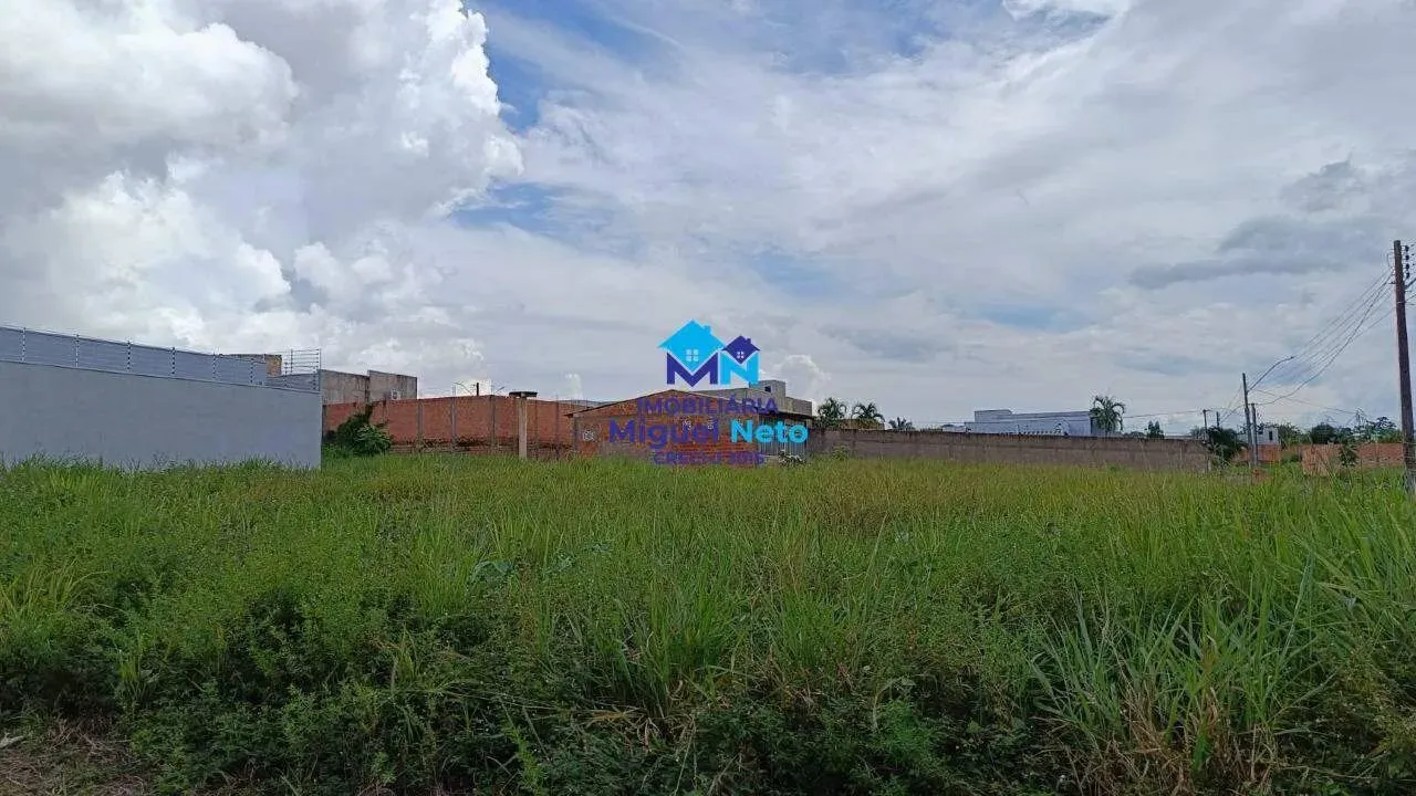 OPORTUNIDADE - Lote no Loteamento residencial GreenVille com 348,49 m²