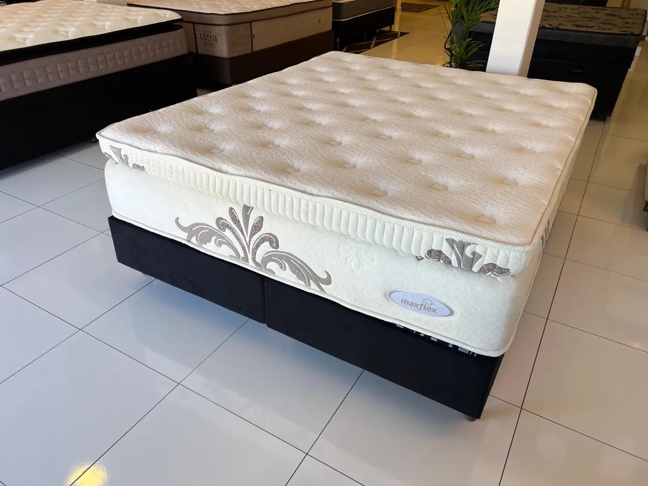 Cama Queen Size Maxflex Látex Série 5 - SemiNovo - ENTREGAMOS - Foto 3