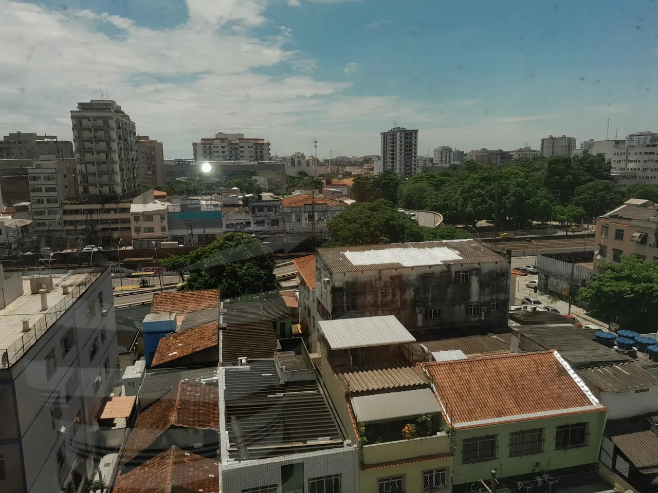 Salas comerciais prontas p/ uso 46 m² 2 wc no Méier - Business Center - RJ