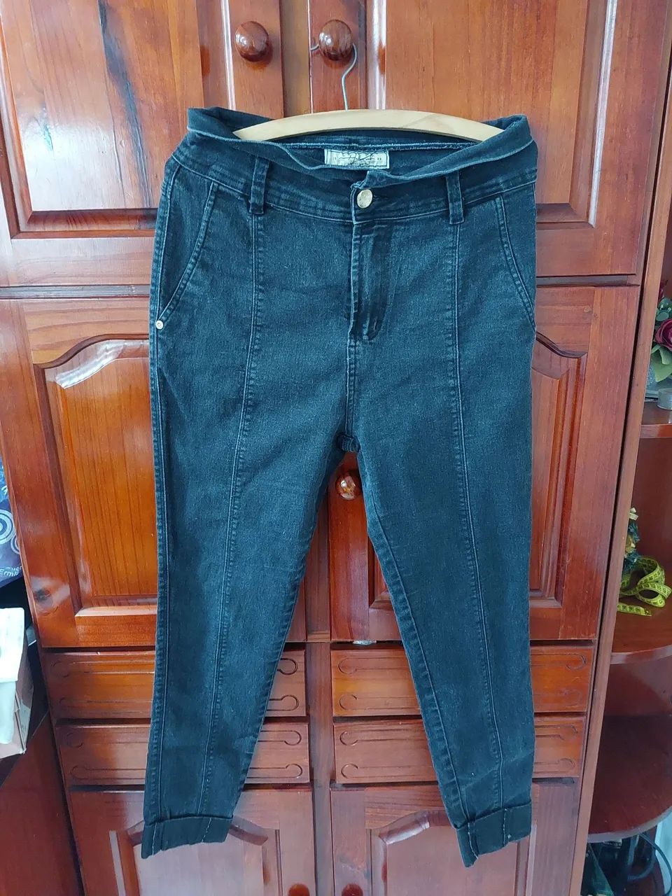 Calça preta - Tamanho 46