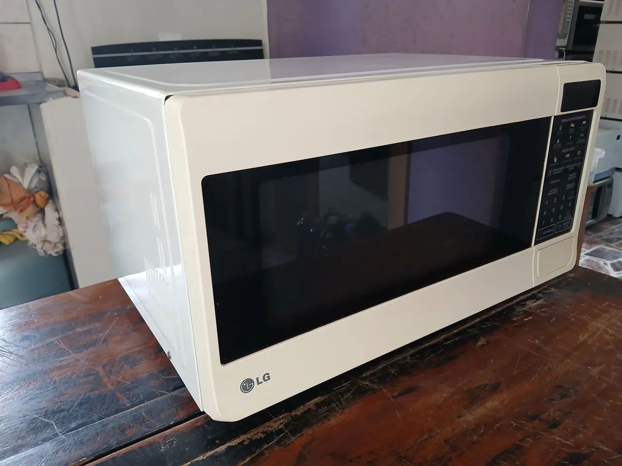 Microondas LG 30 litros - Foto 4