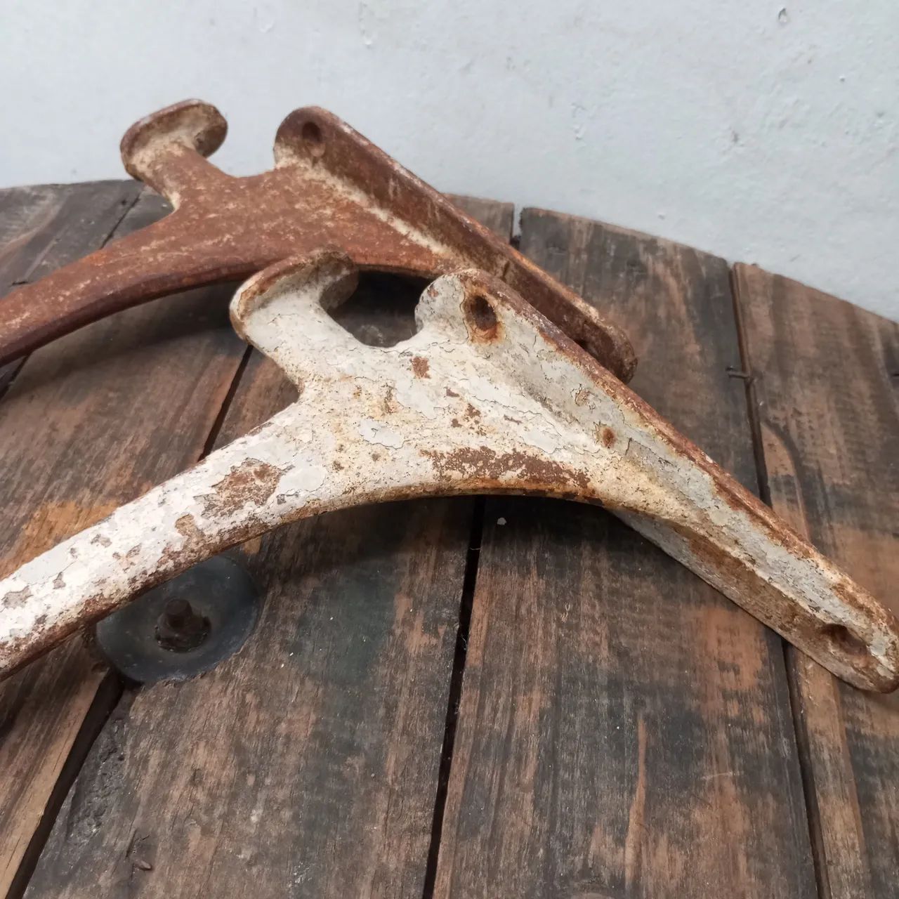 Par Mão Francesa em Ferro 32cm - Foto 4