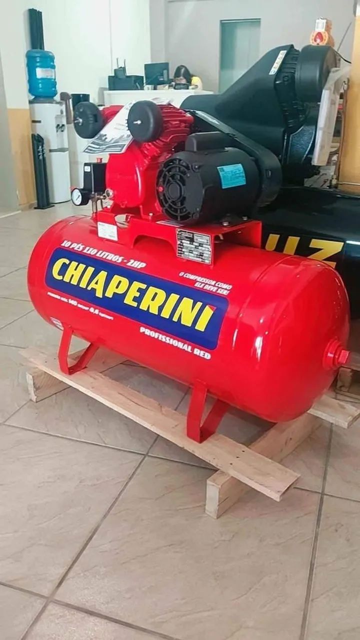 Compressor de ar 110 Litros Profissional 140psi e 10 pés - Chiaperini Red (Loja/Novo) - Foto 2