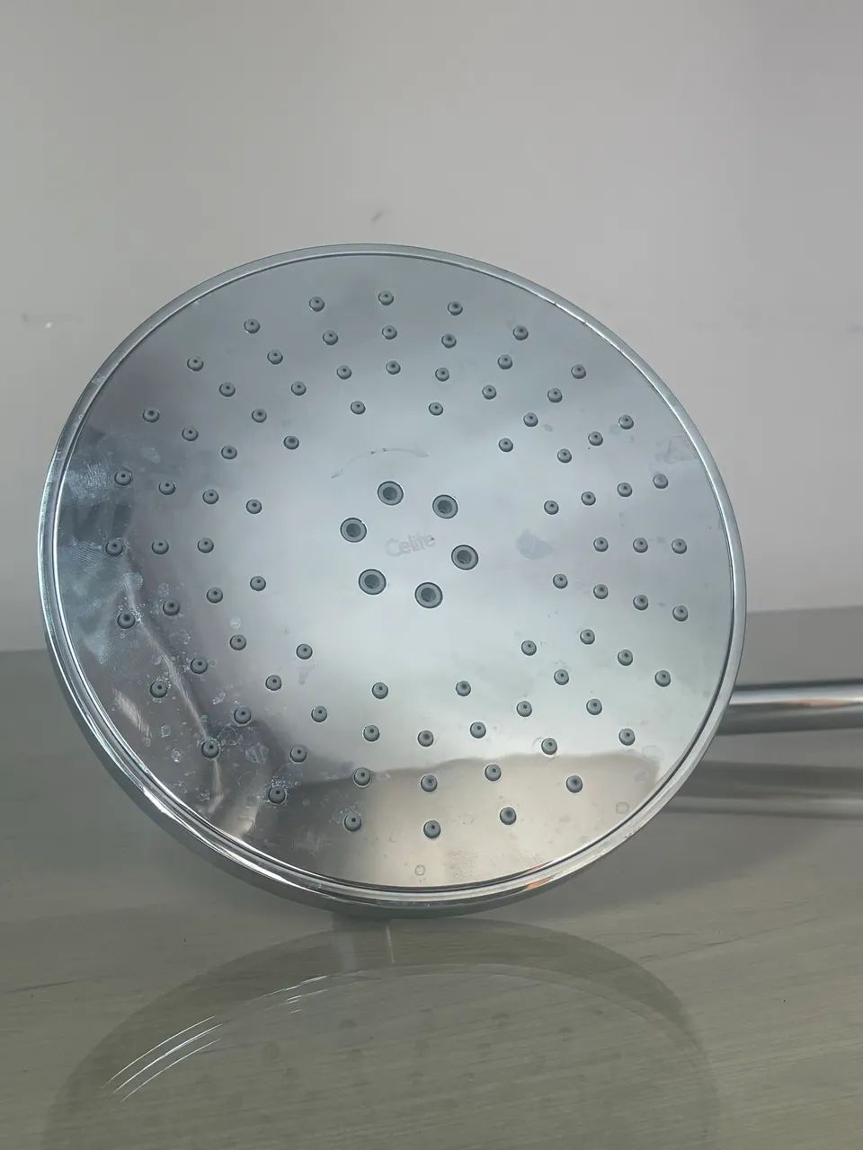 Chuveiro de metal Celite - Foto 2