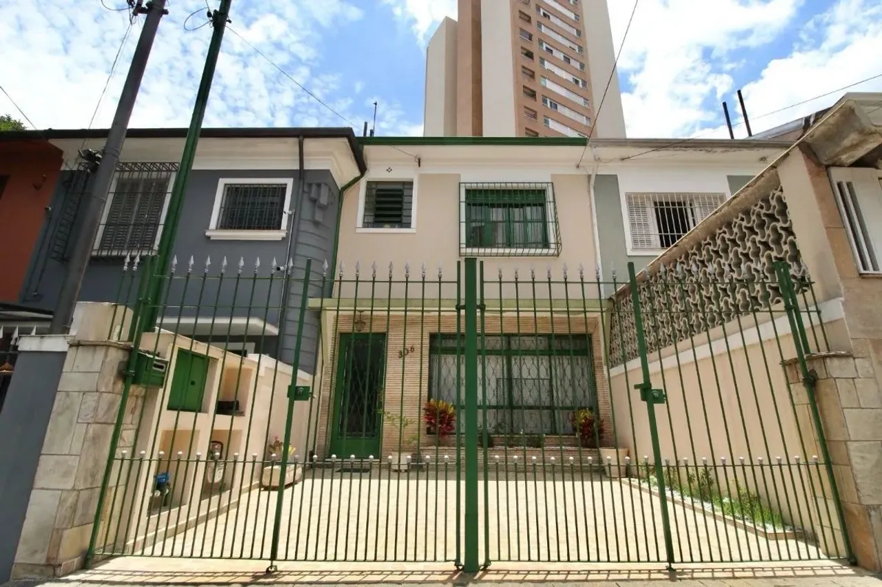 Sobrado para venda com 3 quartos, 140m²