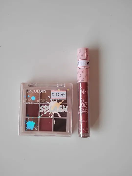 Paleta de Sombras e Gloss Labial - Novo