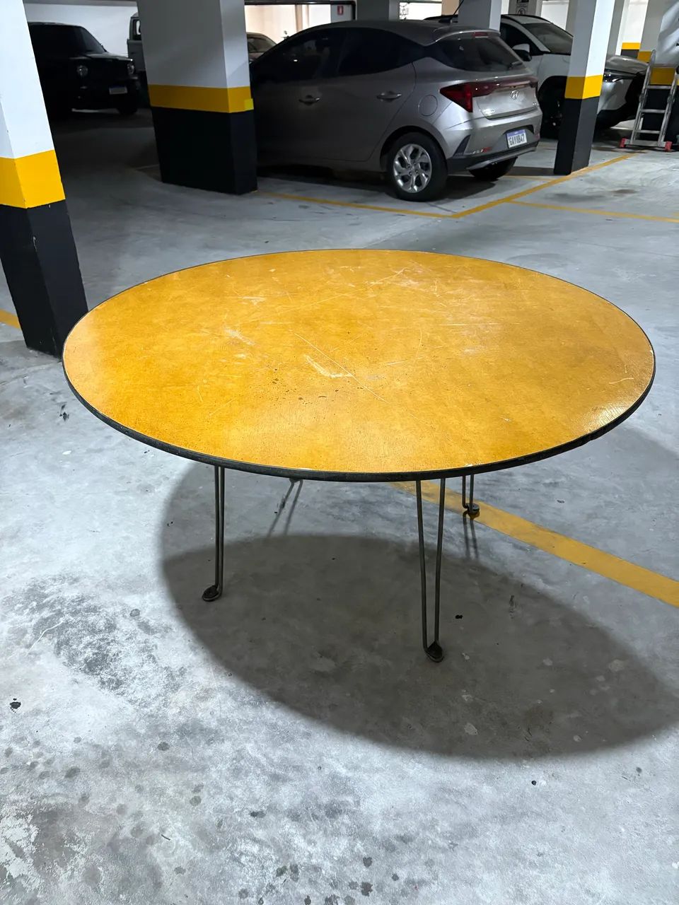 Mesa redonda pés dobráveis para área de lazer, buffet  - Foto 2