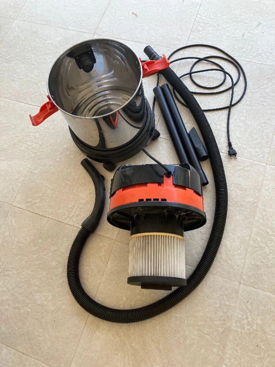 Aspirador BLACK & DECKER mod. AP 4850 c/motor queimado