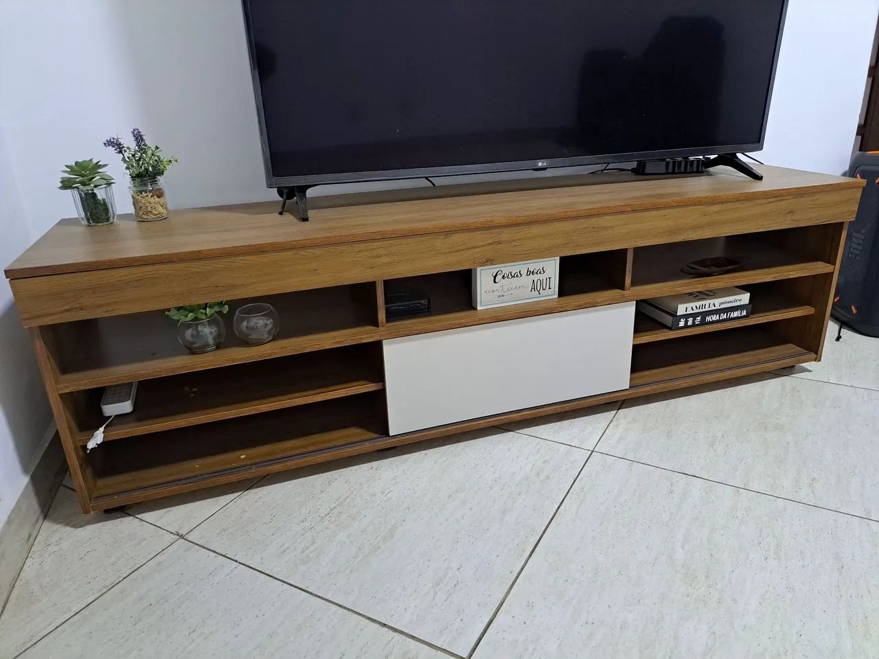 Vendo Rack para TV 1,80m - Foto 2