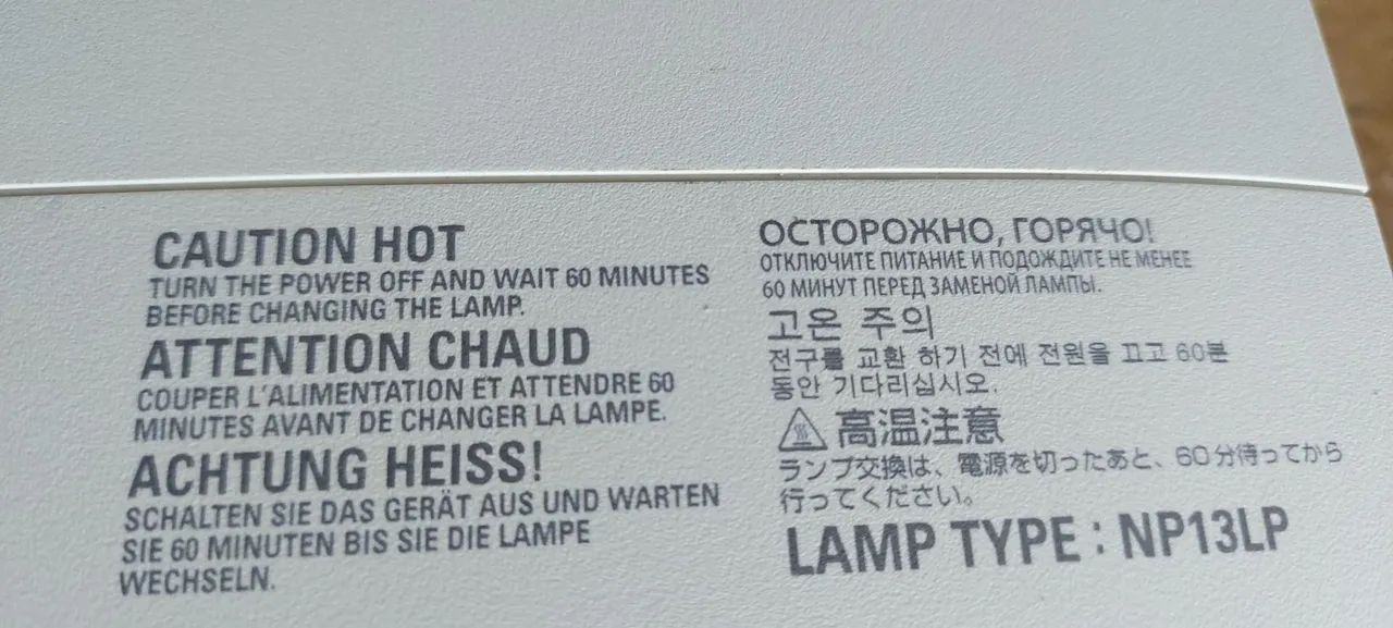 Estou liquidando Projetor data show nec  modelo np115 - Foto 5