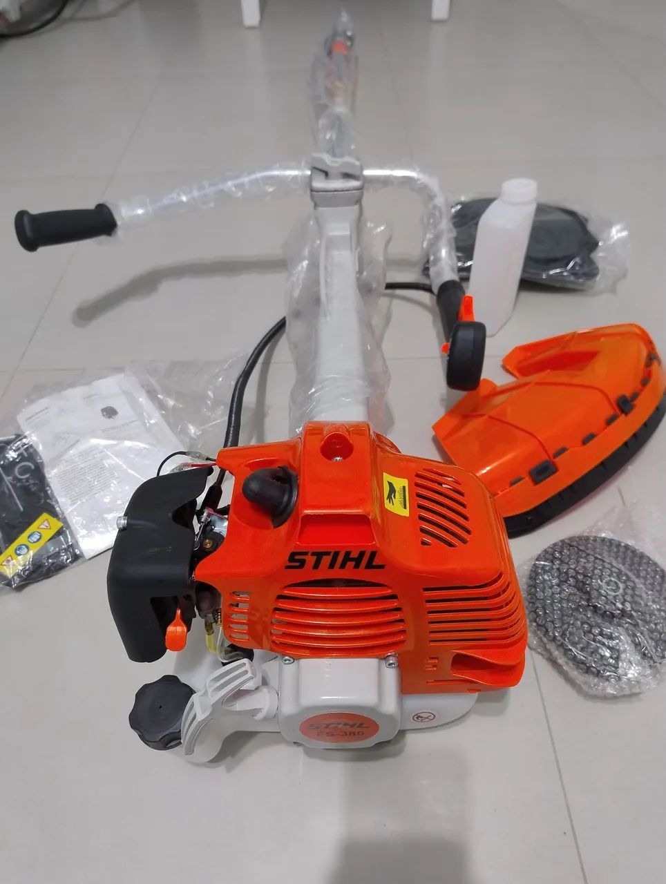Roçadeira FS-380 - Nova - Foto 5