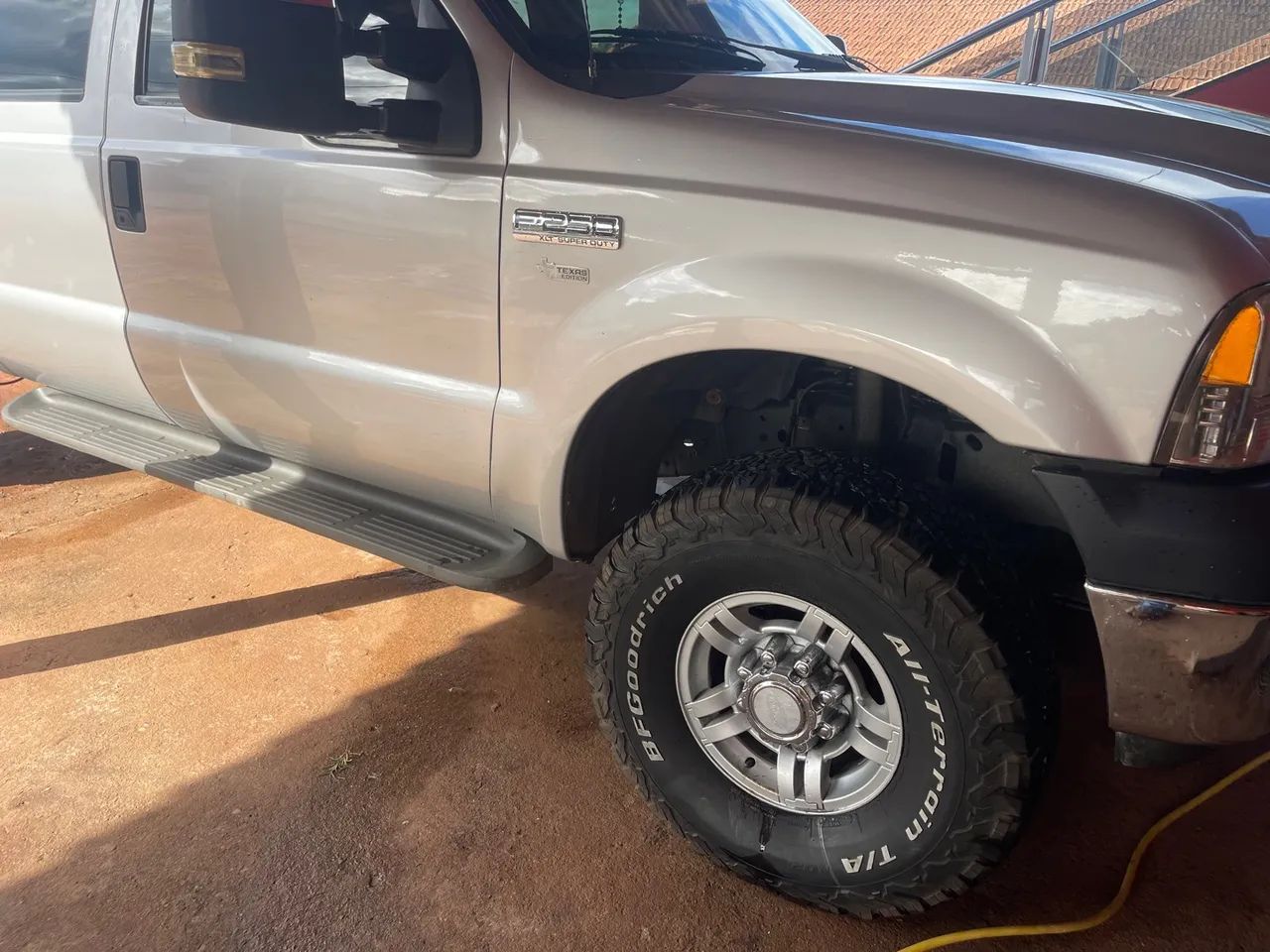 Ford F250 4x4 CD XLT a mais completa - Foto 3