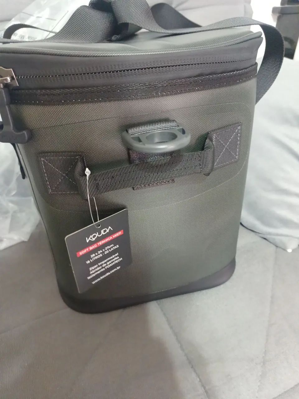 Bolsa térmica Kouda 18 litros cabe 20 latas - Foto 2