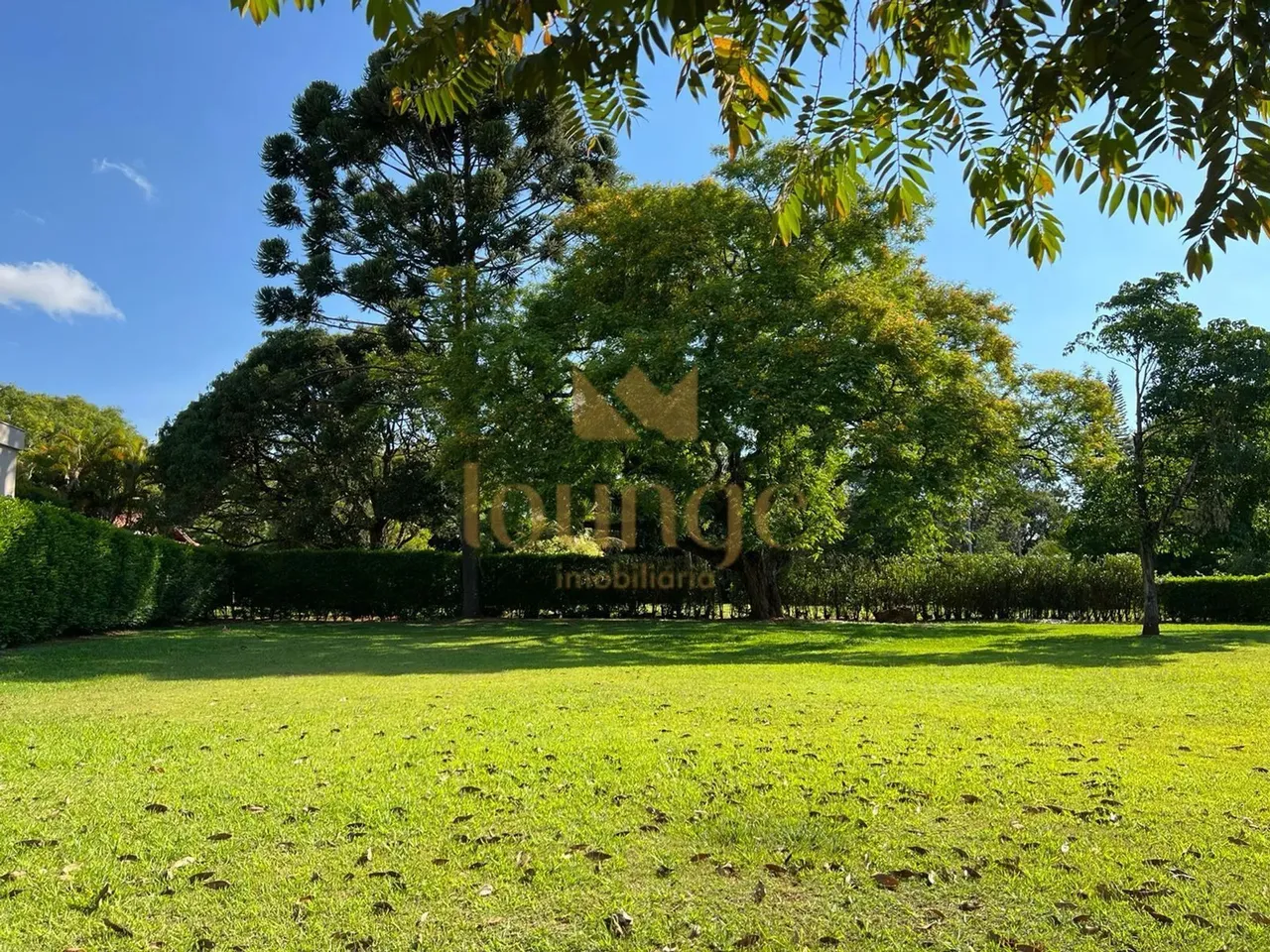 Condomínio Lago Azul Golfe Clube - Terreno à venda no Condomínio Lago Azul Araçoiaba da S