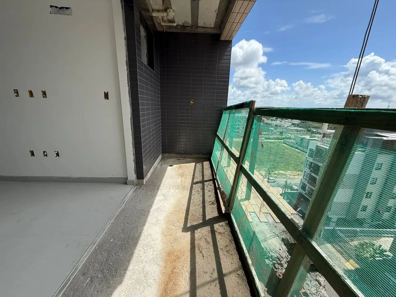 Apartamento de 1 quarto com 30 metros ficando pronto em dezembro em intermares proximo ao  - Foto 2