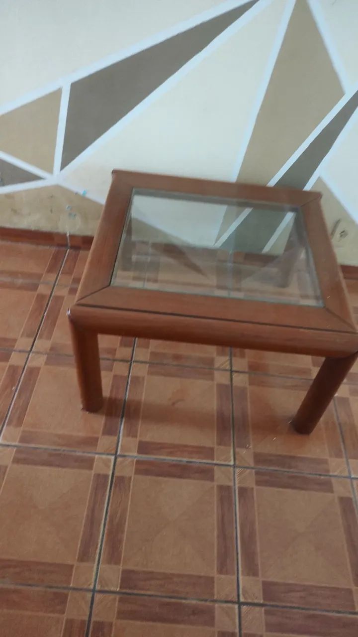 Mesa de canto 