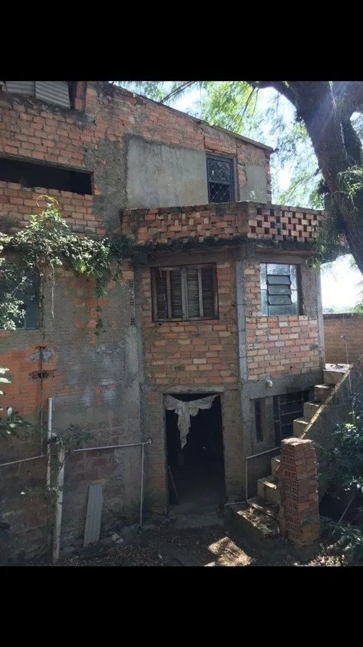 Terreno em Lomba do Pinheiro