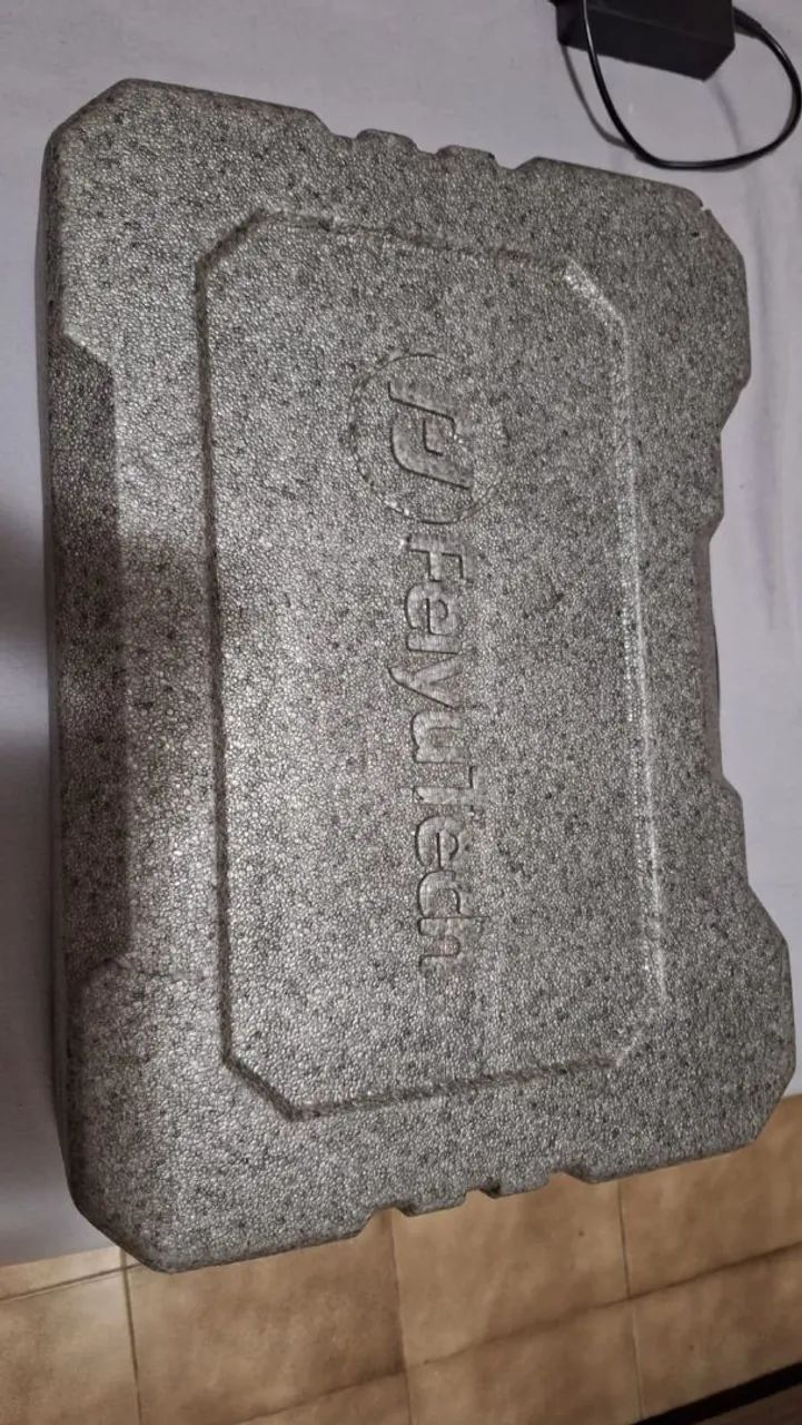 Estabilizador de 3 eixos FeiyuTech para Câmera DSLR  com acessórios. - Foto 2