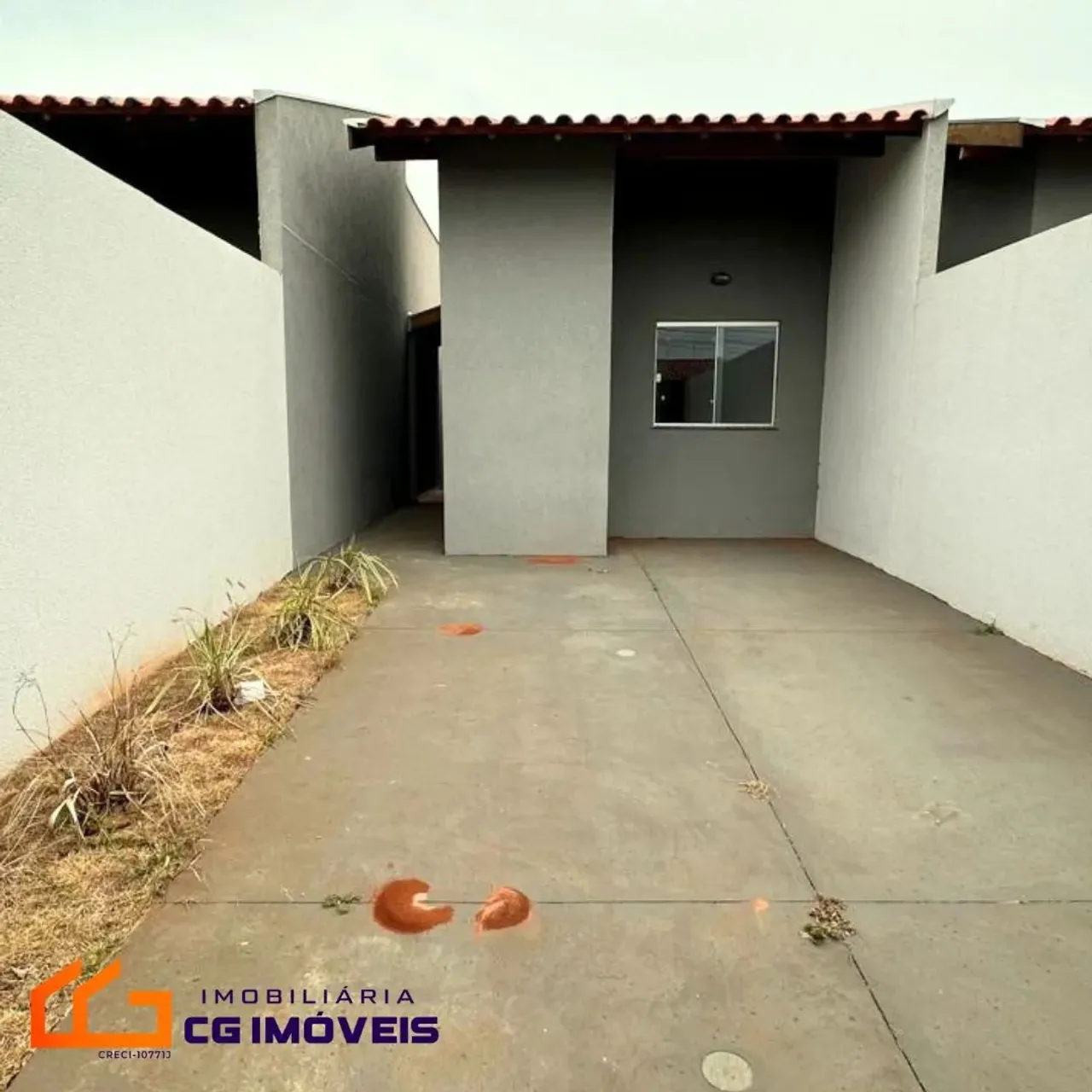 Casa á venda com 2 quartos no Jardim Anache em Campo Grande - MS
