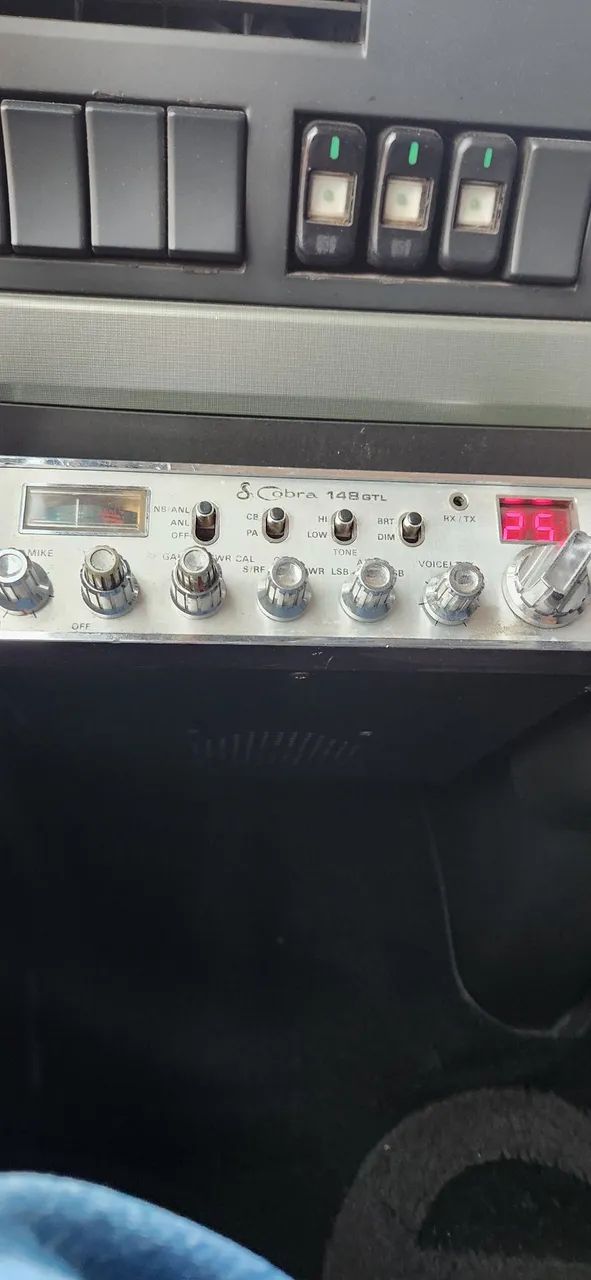 Rádio CB Cobra 148 GTL para Caminhões - Foto 3