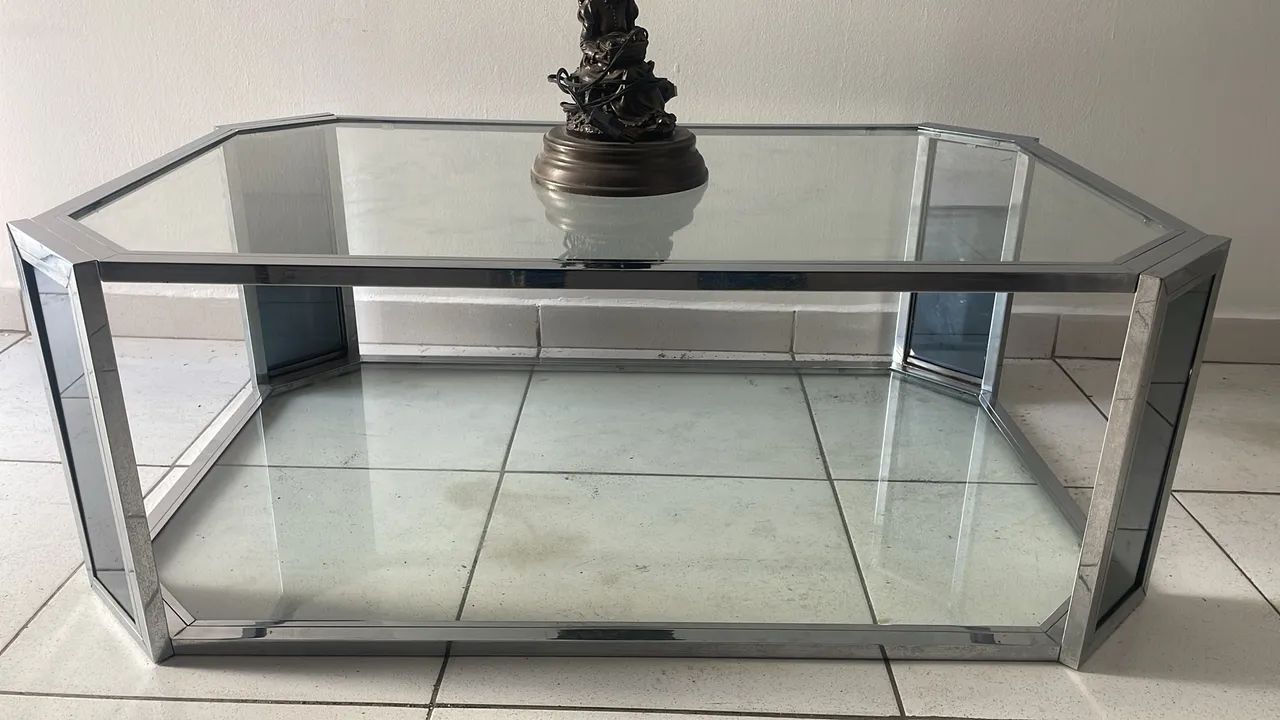 Mesa de Centro de Vidro e Metal Elegante - Foto 2