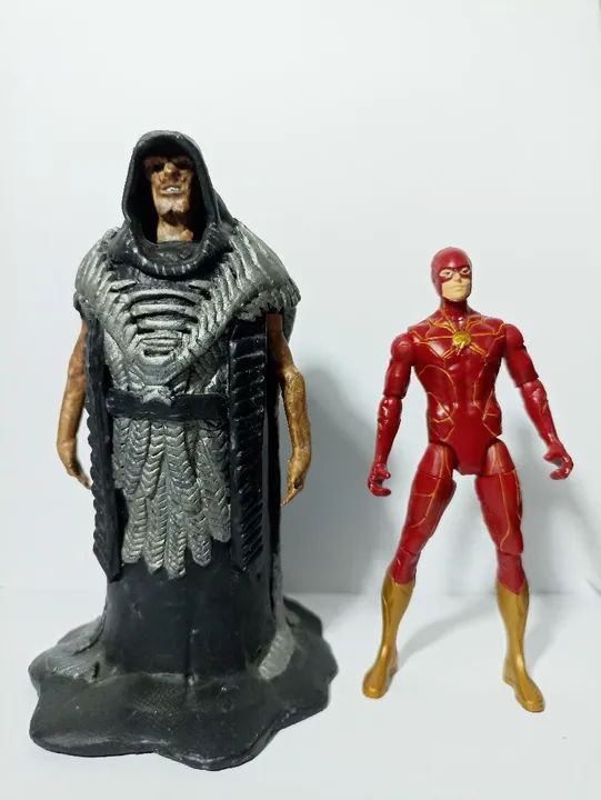 Estátua DESAAD CUSTOM do Snydercut - Foto 6