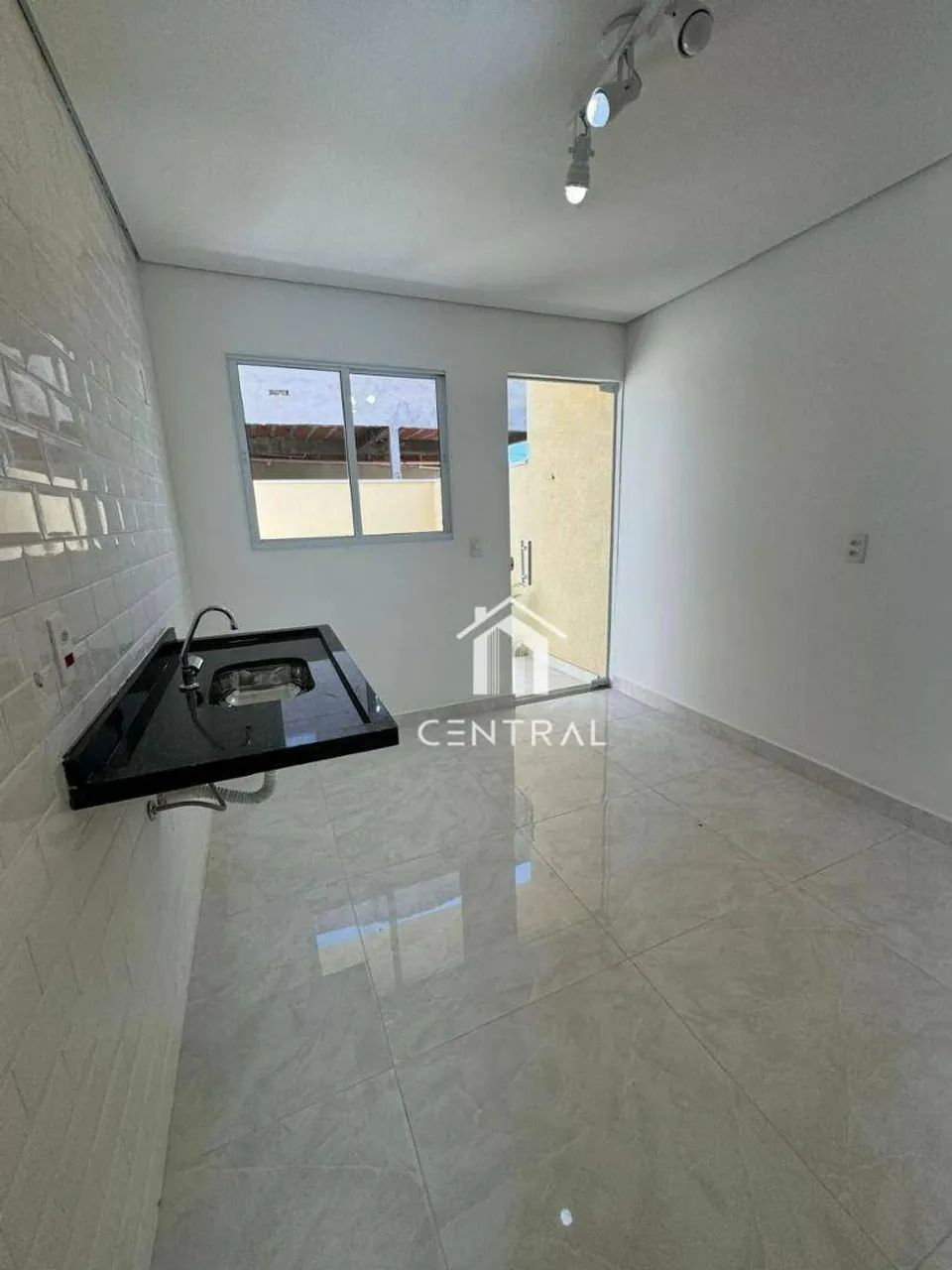 Sobrado com 2 dormitórios à venda, 72 m² por R$ 347.000,00 - Jardim Abaeté - Sorocaba/SP - Foto 3
