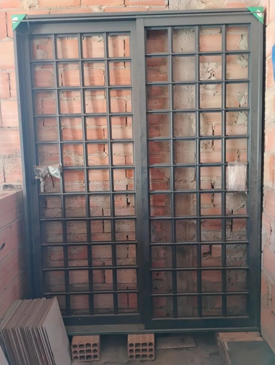 Porta de aço.