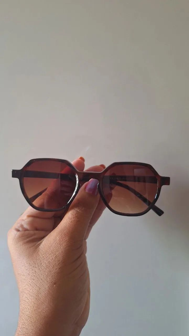 Óculos de Sol Modernos. - Foto 3