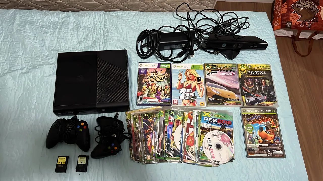 Xbox 360 Completo com Jogos e Acessórios