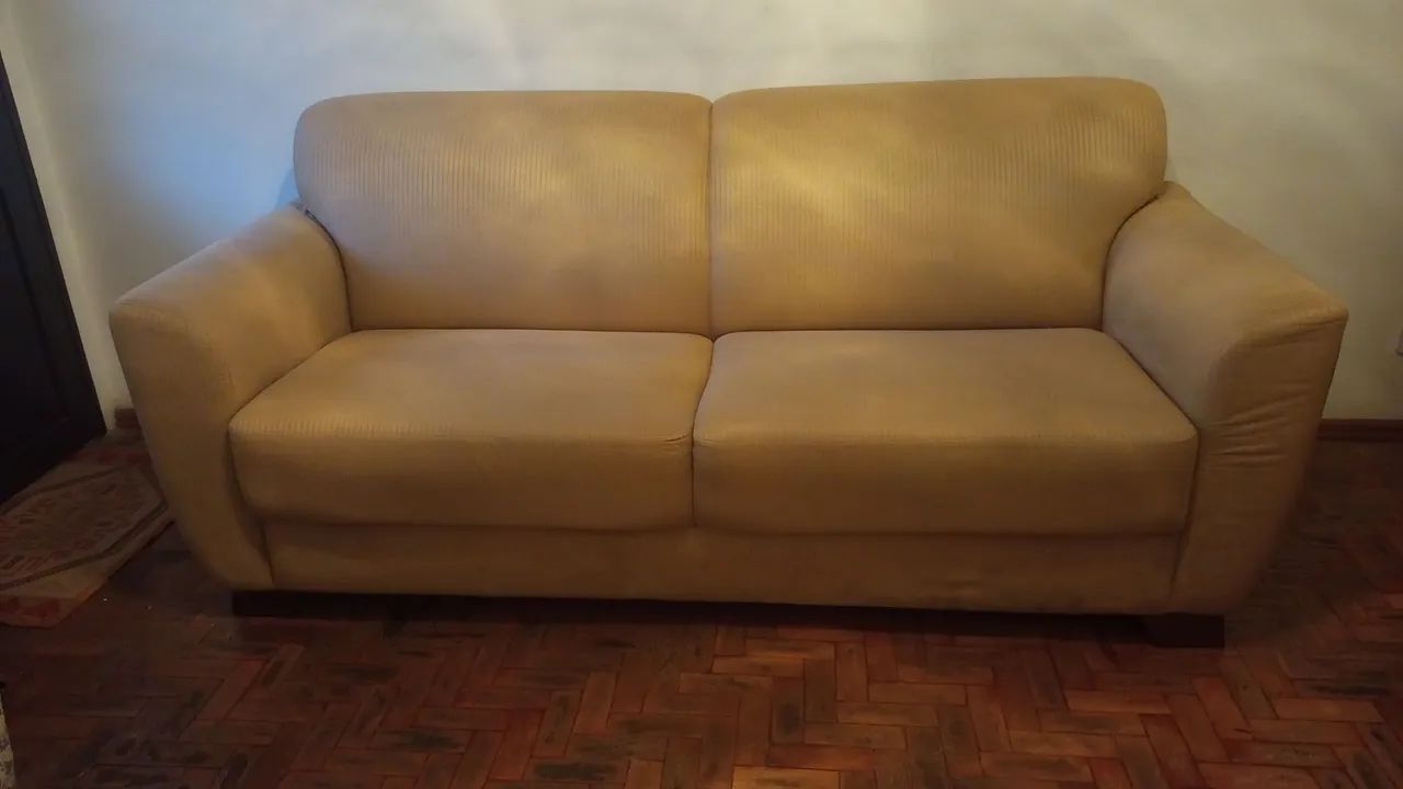 Sofá 2 lugares