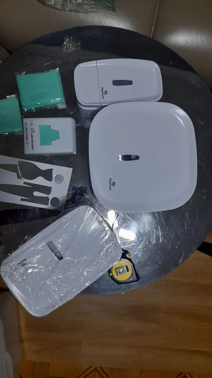Kit Dispensers de Sabonete Líquido e papel e toslhas - Foto 3