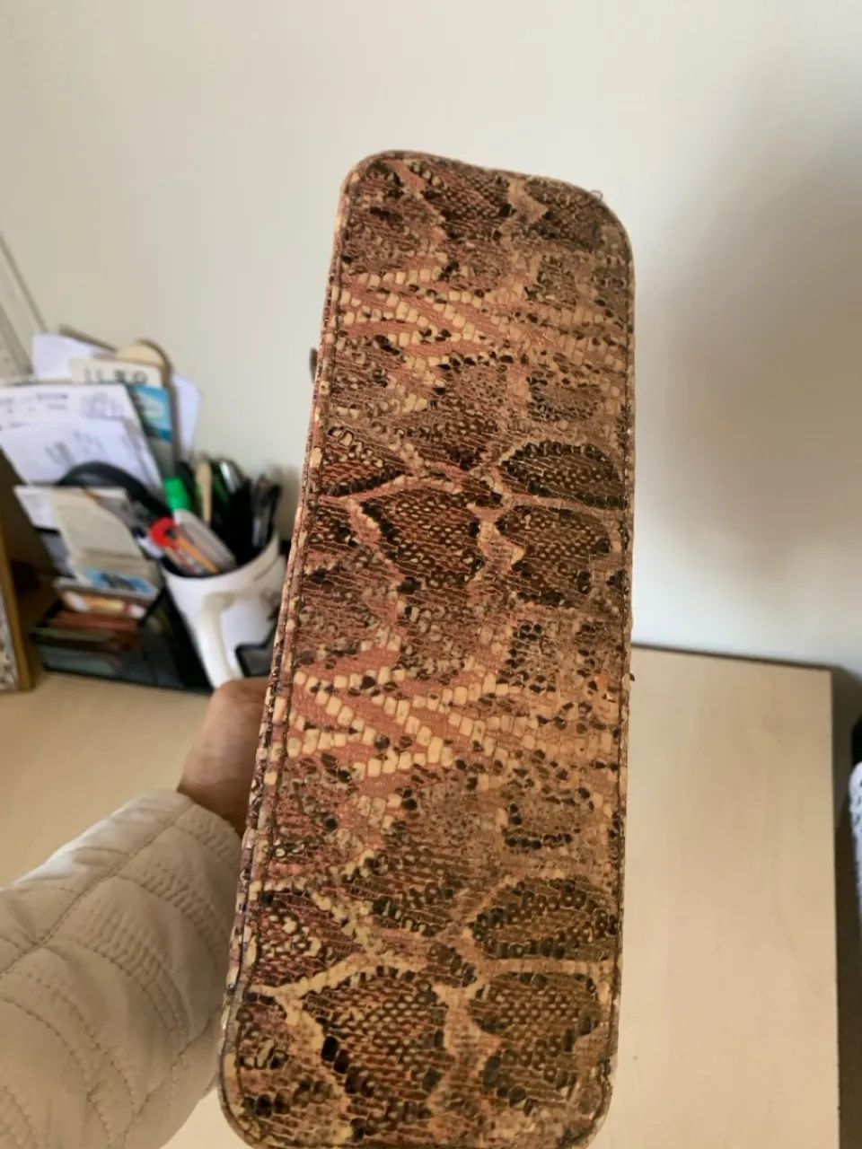 Bolsa Gloss com Alça de Corrente - Estilo e Elegância - Foto 5