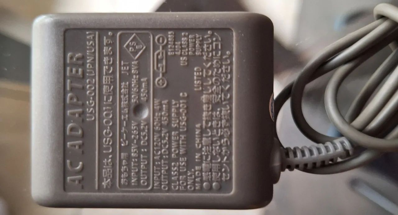 Nintendo DS Preto PRECISA MANUTENÇÃO com 2 Carregadores e 1 cartucho - Foto 6