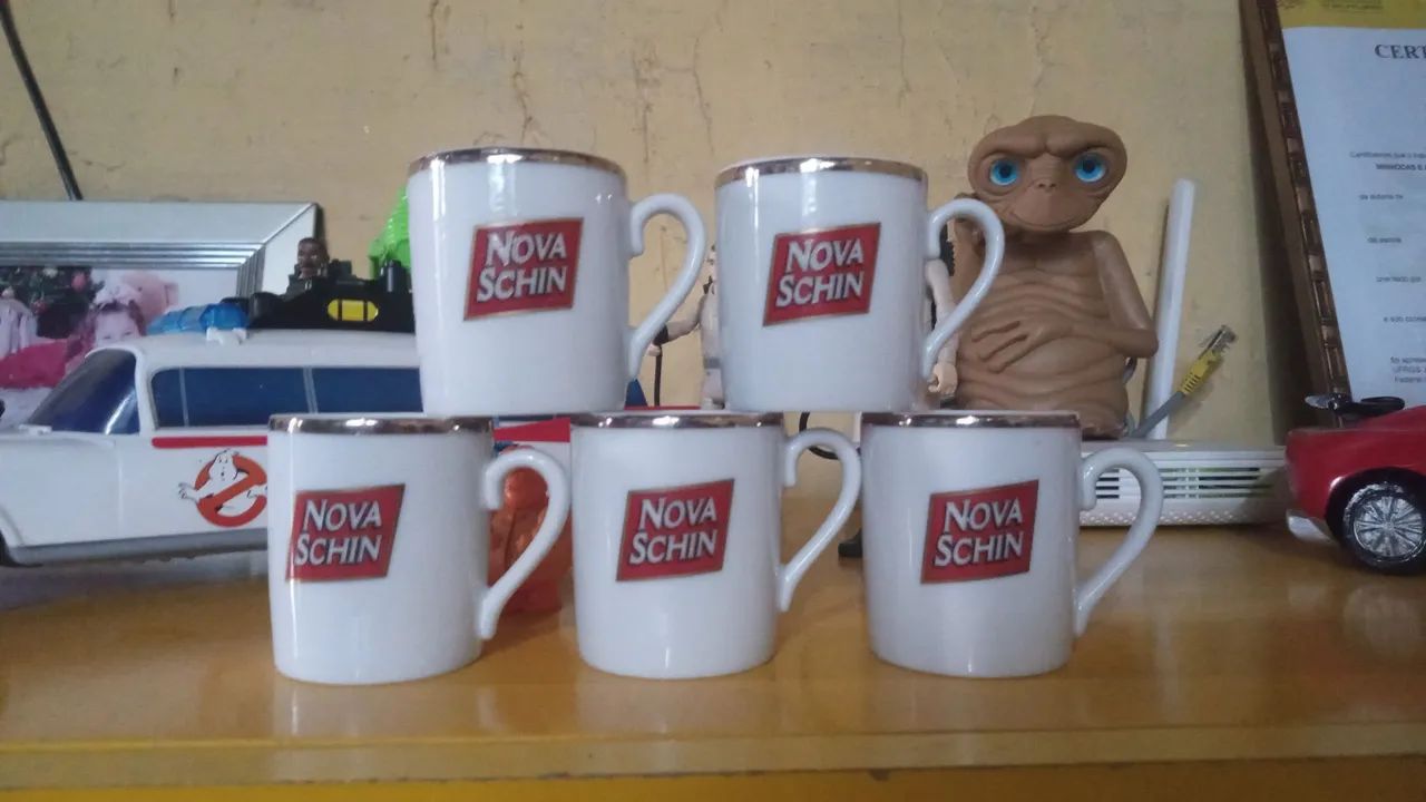Conjunto de 5 xícaras Nova Schin - Antiguidade