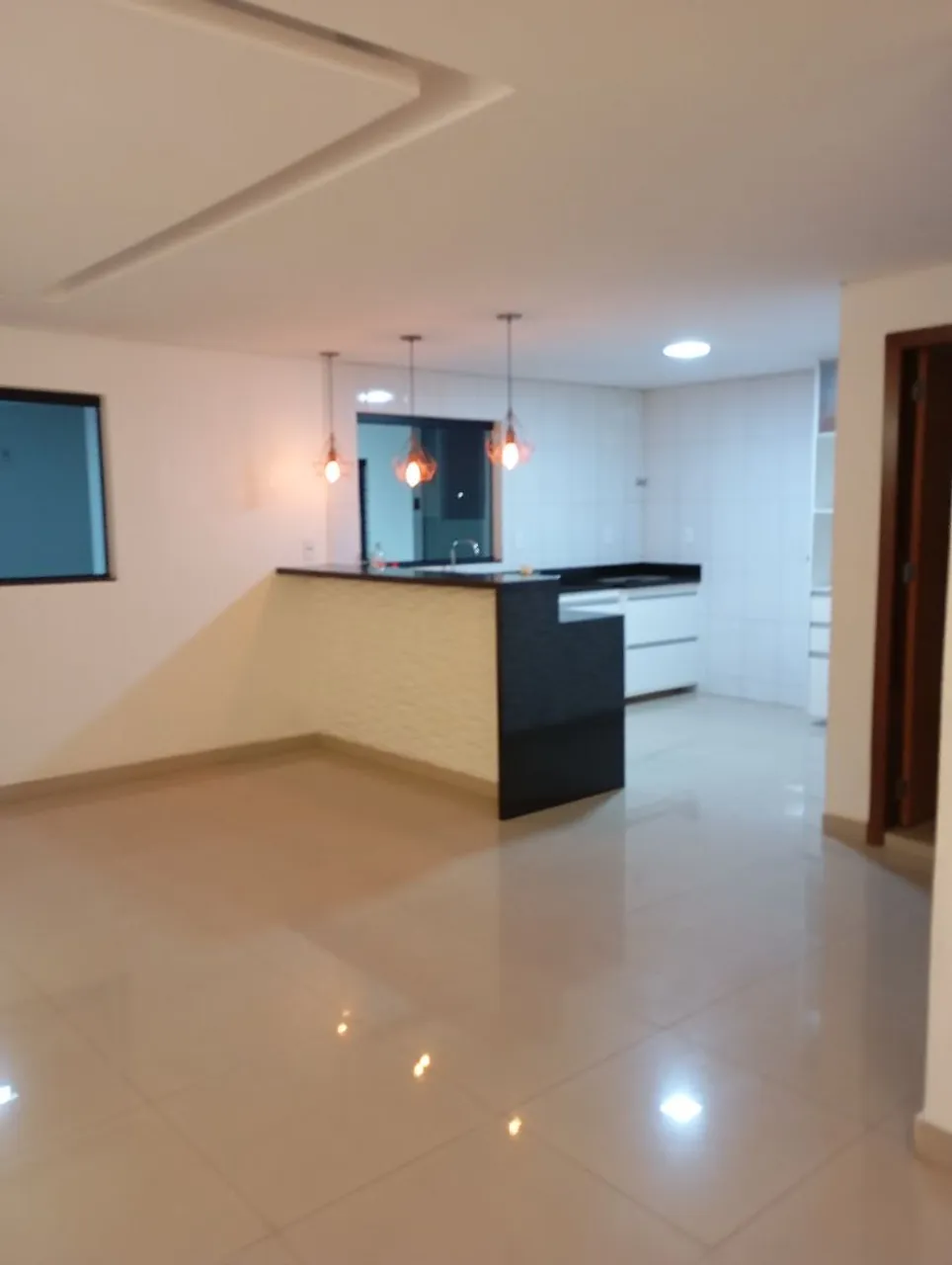 QR 202 SANTA MARIA 120m2 ALUGO