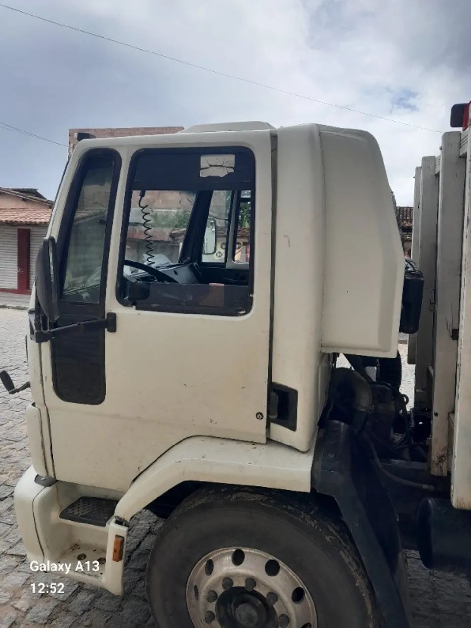 Ford cargo 2422 ano e modelo 2005 , Troco em carro do meu interesse são Tel. *69 - Foto 10