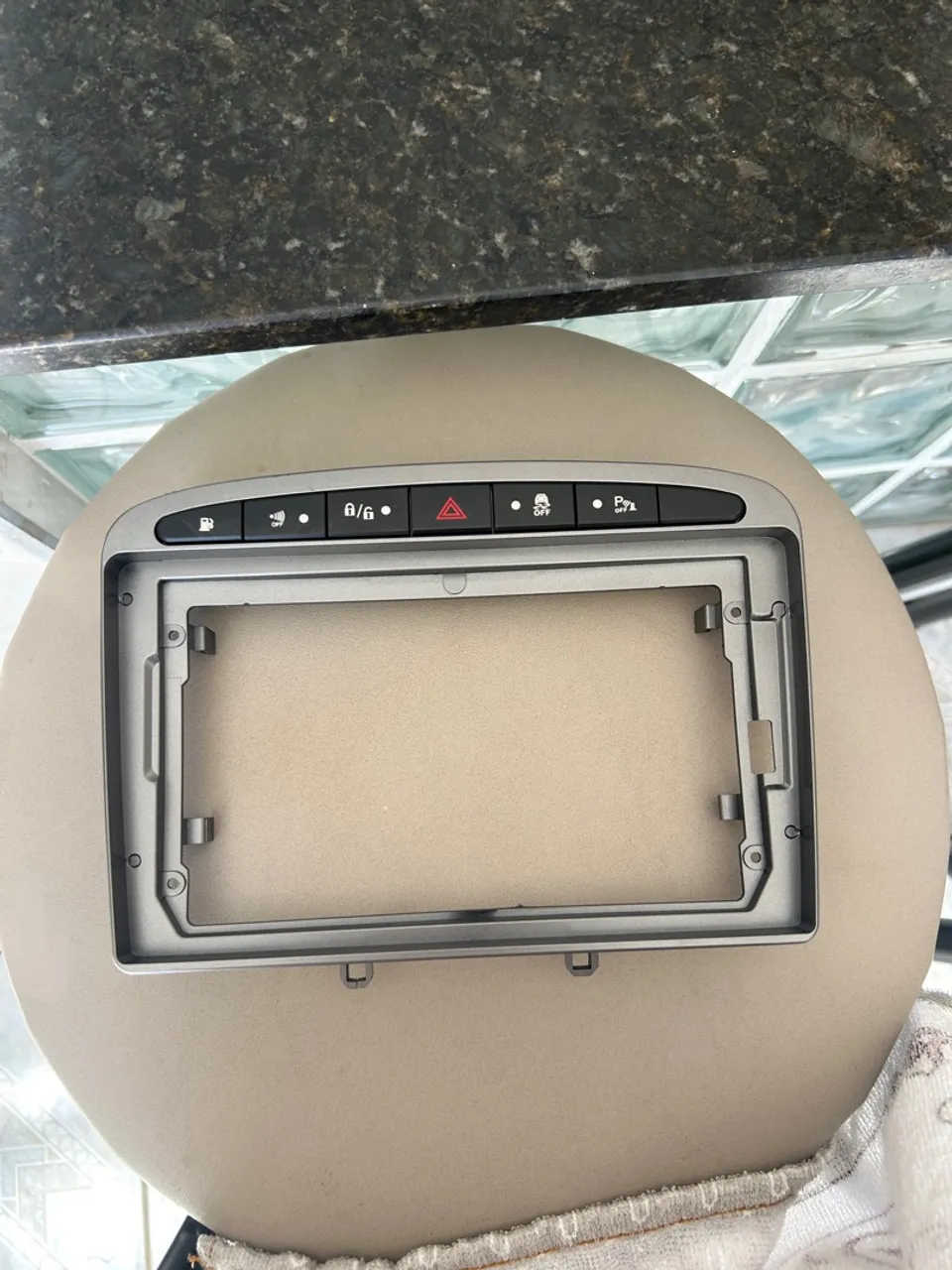 Moldura multimídia 9pol Peugeot 308/408