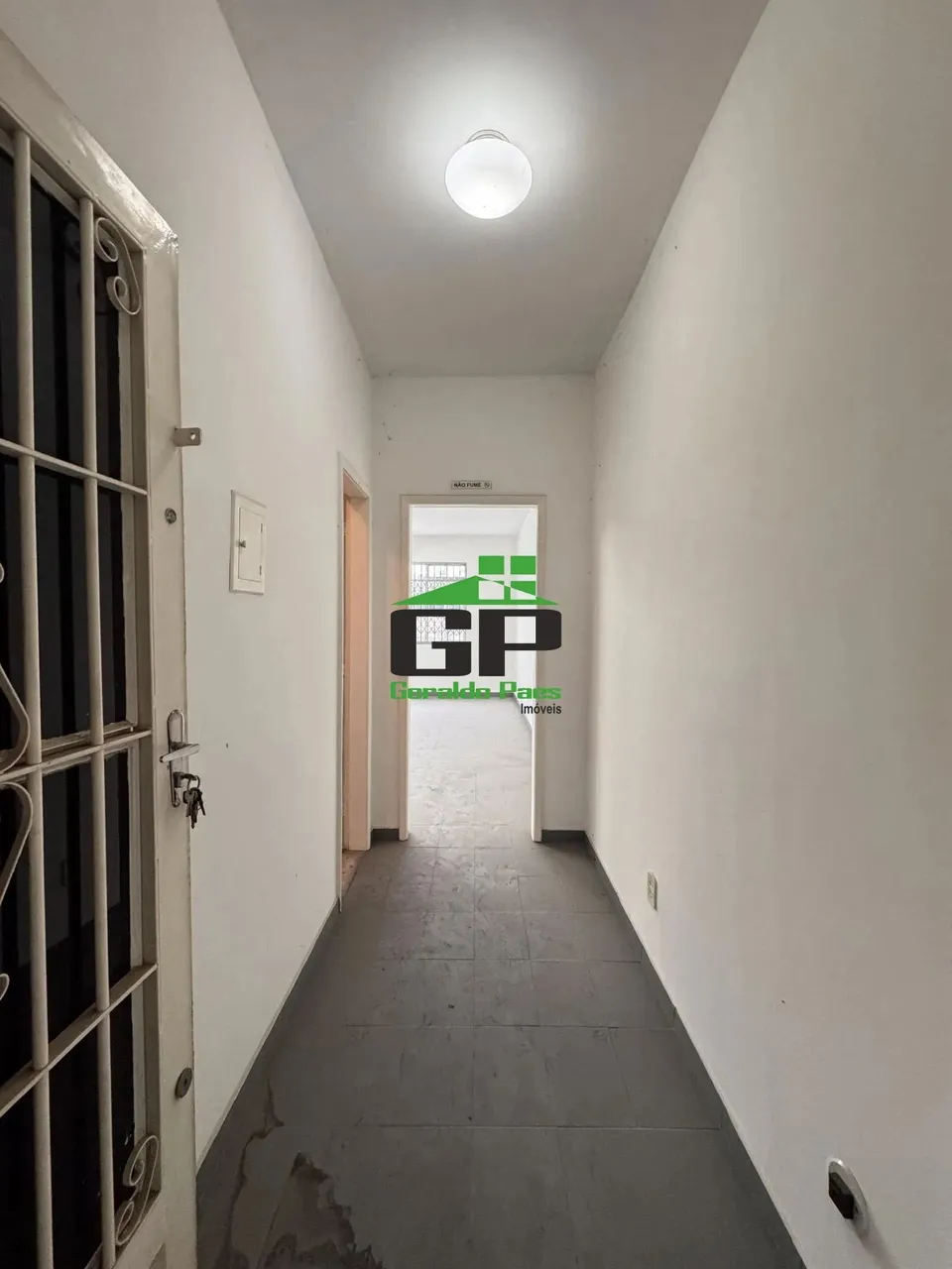 Sala Comercial para alugar, 30 m² por R$ 1400,00/mês - Vila Valqueire