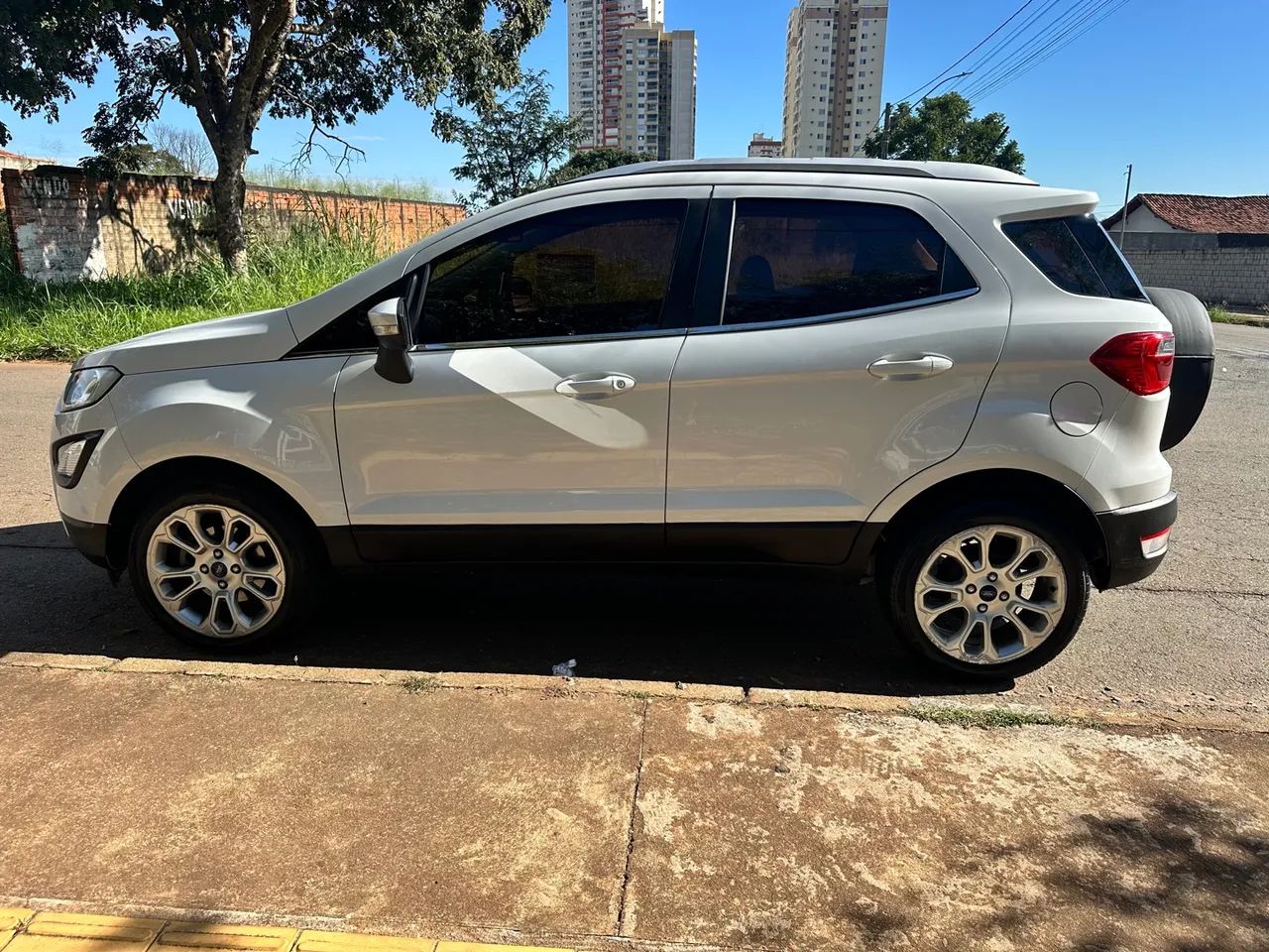 ECOSPORT 2019 TITTANIUM  - Foto 5