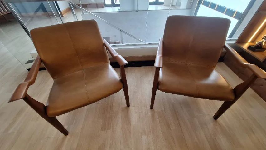 Poltronas design em couro natural e madeira maciça - Foto 5