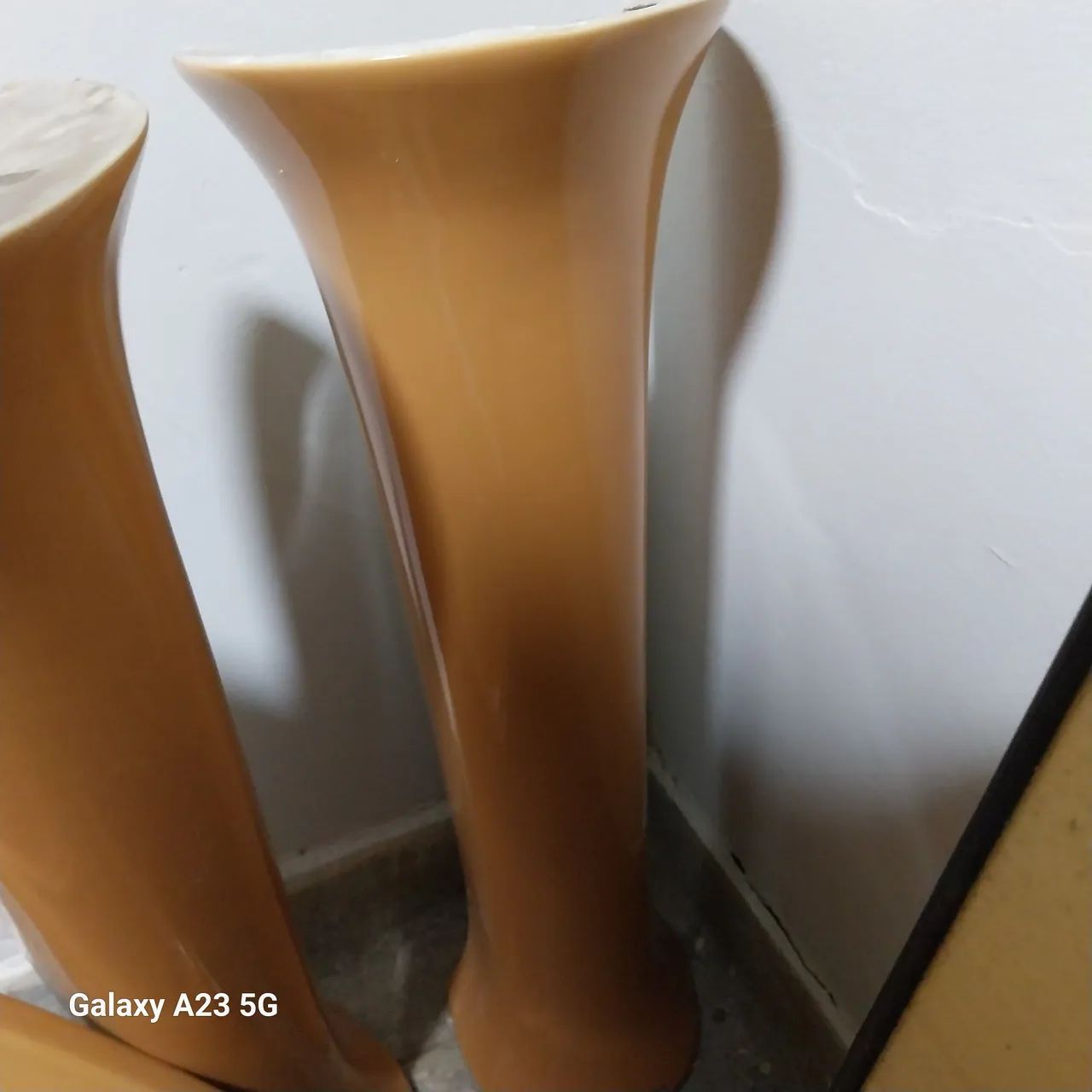 Lavatório com coluna caramelo - Foto 2