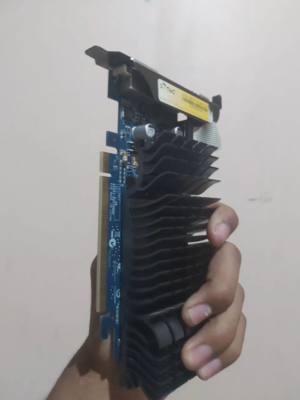 Gt 210 1gb  - Foto 2