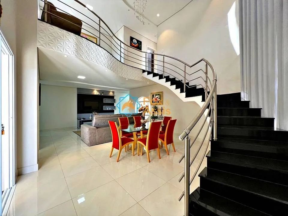 Casa á venda Condomínio Jardim dos Ipês Amarelos